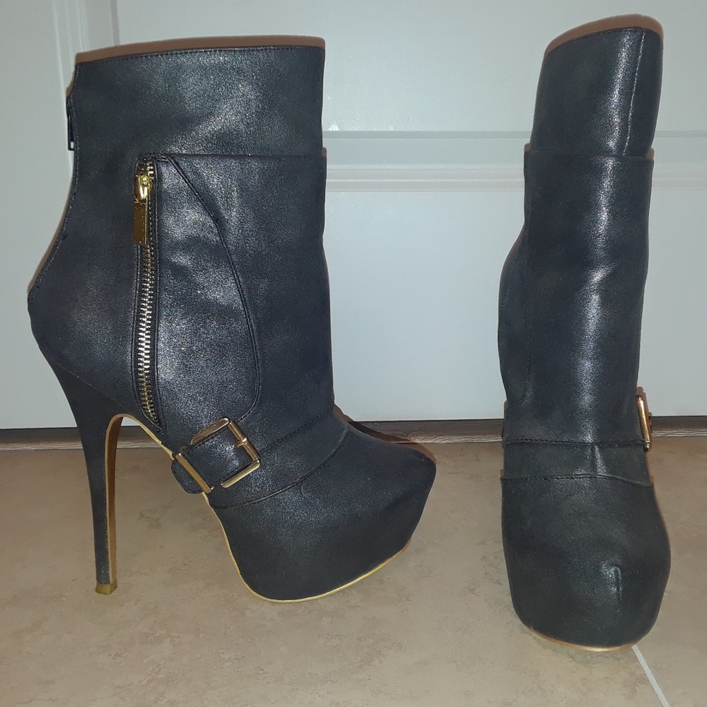 Platform Bootie